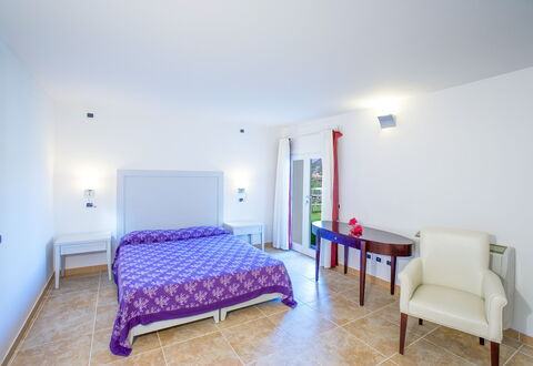 Villa Fico D'india 1: Piscina, Silla, Recurso, Hotel