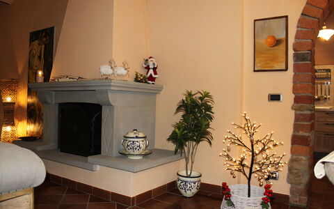 Holiday Home Croce With Spa: Diseño De Interiores, Piso, Encendiendo, Maceta, Suelo, Mueble, Hogar, Habitación, Planta De Casa, Sala