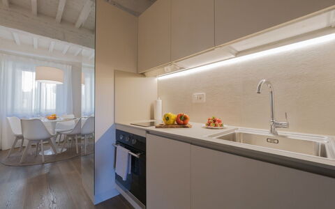 Guelfa 60: Diseño De Interiores, Madera, Piso, Cocina, Techo, Suelo, Mostrador, Encendiendo, Habitación, Aparato De Cocina