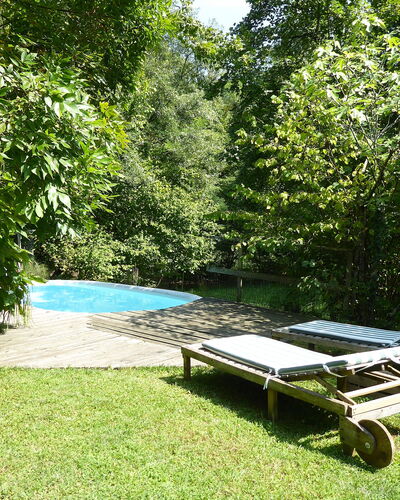 Chalet Fagarè, Pool, Sauna, Prosecco Hills: Jardín, Sombra, Piscina, Mueble Para Exteriores, Mueble, Césped, Patio Interior, Ocio, Paisajismo, Silla