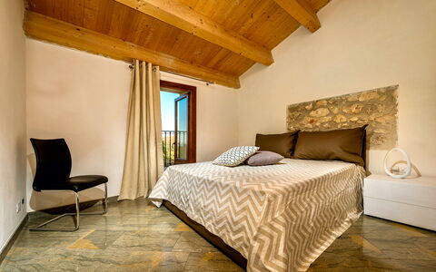 Villa La Musa: Mueble, Diseño De Interiores, Cama, Piso, Suelo, Habitación, Pared, Madera, Habitación, Techo