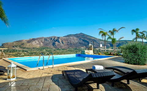 Villa La Musa: Piscina, Recurso, Eco Hotel, Mueble Para Exteriores, Hotel, Villa, Hacienda, Sombra, Silla