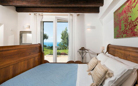 Casaita: Mueble, Cama, Diseño De Interiores, Habitación, Piso, Lecho, Sábana, Madera, Suelo, Habitación