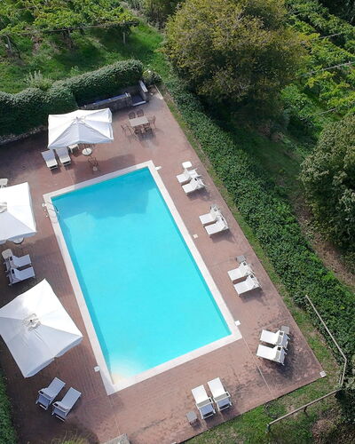 Calicantus, Verona, Pool, Wifi: Piscina, Recurso, Eco Hotel, Mueble Para Exteriores, Jardín, Hotel, Paisajismo, Villa, Hacienda, Plantación