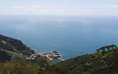 Casa Dolly, Monterosso 5 Terre: Azul, Agua, Cuerpo De Agua, Costa, Costeras Y Los Accidentes Geográficos Oceánico, Mar, Paisaje Natural, Horizonte, Paisaje, Tierras Altas