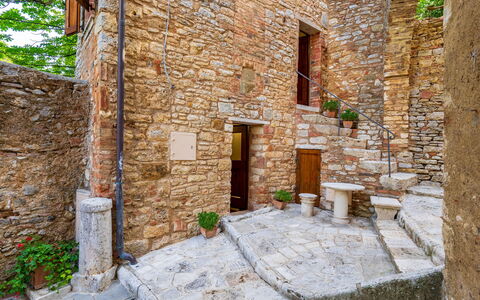 Torre di Serre: Pared, Pared De Piedra, Puerta, Klippe, Ladrillo, Enladrillado, Guijarro, Escalera, Losa