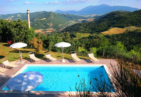 Villa Altavista: Accidentes Geográficos Montañosas, Colina, Montaña, Cordillera, Tierras Altas, Hill Station, Cresta, Valle, Mueble Para Exteriores, Piscina