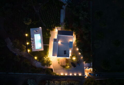 Lacorte di Ninetta: Piscina, Inmuebles, Recurso, Eco Hotel, Oscuridad, La Iluminación Del Paisaje, Villa, Paisajismo, Noche, Mansión