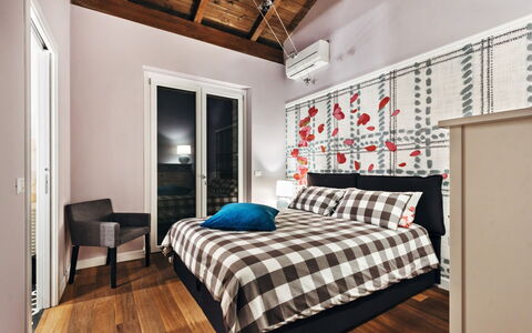 Villa Carciofa: Mueble, Diseño De Interiores, Cama, Habitación, Pared, Piso, Lecho, Sábana, Suelo, Casa