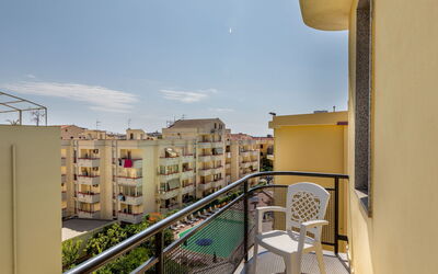 Alojamiento:&nbsp;Rina Sea Apartments 600.2