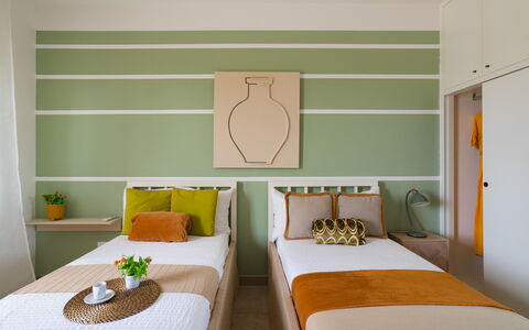 Apulia Retreat: Mueble, Diseño De Interiores, Cama, Habitación, Pared, Piso, Suelo, Techo, Madera, Habitación