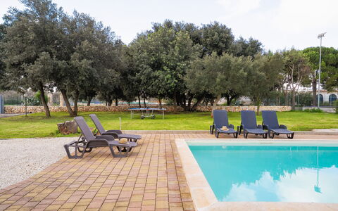Apulia Retreat: Piscina, Recurso, Inmuebles, Sombra, Hacienda, Paisajismo, Patio, Diseño, Villa, Eco Hotel