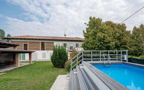 Cuadrat: Piscina, Barrio Residencial, Casa, Material Compuesto, Inmuebles, Sombra, Recurso, Hacienda, Villa, Porche