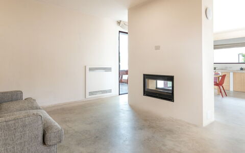 Terracorte Villa: Pared, Piso, Suelo, Diseño De Interiores, Techo, Habitación, Sala, Hogar, Sofá