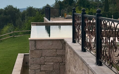 Villa Elisa: Material Compuesto, Balaustre, Hierro, Pretil, Hormigón, Pared De Piedra, Balcón, Cerca