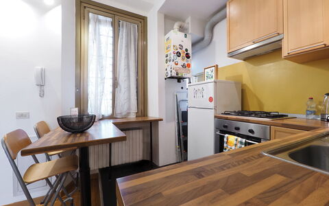 Suite Meda: Mueble, Aparato De Cocina, Cocina, Electrodoméstico, Diseño De Interiores, Mostrador, Piso, Madera, Electrodoméstico, Suelo