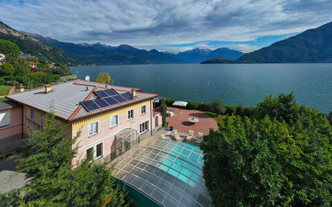 Besanina: Cordillera, Ciudad De Vacaciones, Villa, Alpes, Mansión, Hotel, Recurso, Balcón