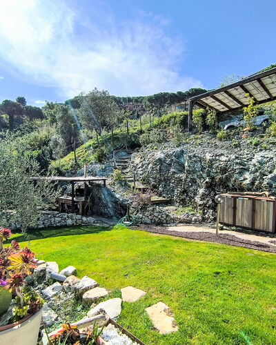 L'Eco di Rio: Arbusto, Paisaje, Jardín, Planta De La Comunidad, Cobertura Del Suelo, Paisajismo, Jardín Botánico, Patio Interior, Eco Hotel