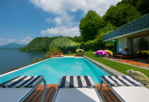 Isa Villa: Piscina, Costeras Y Los Accidentes Geográficos Oceánico, Recurso, Lago, Costa, Zona Tropical, Eco Hotel, Sonido, Reservorio