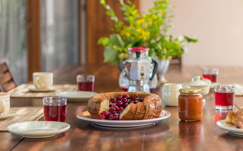 Molinazzo: Comida, Vajilla, Utensilios Para Servir, Ingrediente, Mesa, Vajilla, Taza, Drinkware, Mueble, Plato