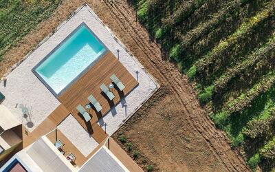 Mami: Piscina, Jardín, Paisajismo, Patio Interior, Yarda, Villa, Plantación, Casa De Campo, Eco Hotel, Agricultura