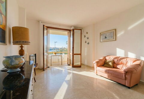 Stella Marina: Piso, Suelo, Diseño De Interiores, Departamento, Habitación, Techo, Sala, Suelos De Madera, Manchas De Madera