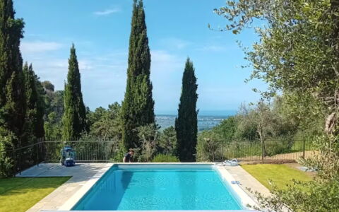 Villa Il Torrazzo, Vista Mare, Massarosa: Piscina, Azul, Sombra, Inmuebles, Jardín, Recurso, Hacienda, Patio Interior, Paisajismo, Villa