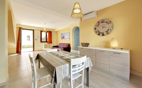 Borgo Vigata 1: Mueble, Diseño De Interiores, Piso, Suelo, Madera, Techo, Habitación, Departamento, Mesa, Encendiendo