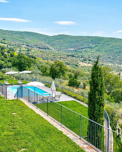 Villa Vita Bella: Colina, Hill Station, Piscina, Valle, Cresta, Cerca, Eco Hotel, Villa, Pueblo De Montaña, Casa De Campo