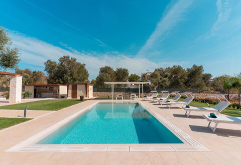 Villa Il Gelsomino: Piscina, Recurso, Material Compuesto, Inmuebles, Sombra, Thermae, Fuente De Agua, Hacienda, Diseño, Villa
