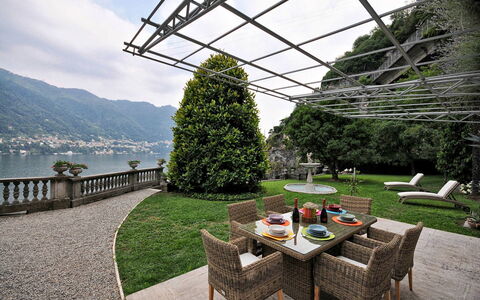 Letizia: Jardín, Silla, Recurso, Paisajismo, Eco Hotel, Cordillera, Inmuebles, Sombra, Yarda, Césped