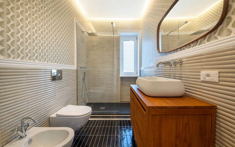 Casa Mario: Pared, Piso, Diseño De Interiores, Arreglo De Tubería, Lavabo Del Baño, Baño, Lavabo, Suelo, Techo, Grifo