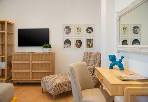 Casa Mario: Mueble, Diseño De Interiores, Madera, Piso, Suelo, Habitación, Encendiendo, Estantería, Casa, Sala