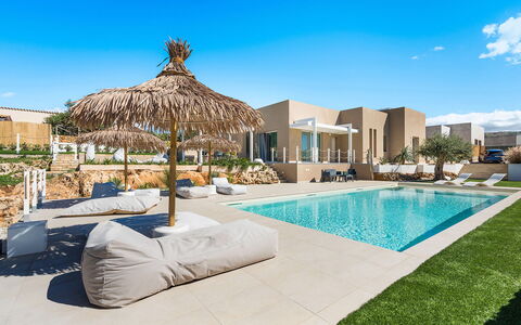 Villa Cornino: Recurso, Piscina, Departamento, Eco Hotel, Mueble Para Exteriores, Inmuebles, Sombra, Villa, Hotel, Sunlounger