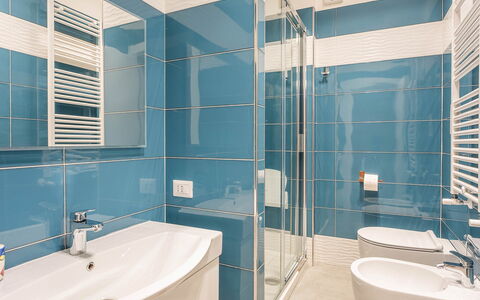 Casa Lucio: Baño, Arreglo De Tubería, Piso, Diseño De Interiores, Suelo, Lavabo, Lavabo Del Baño, Grifo, Plomería, Baño