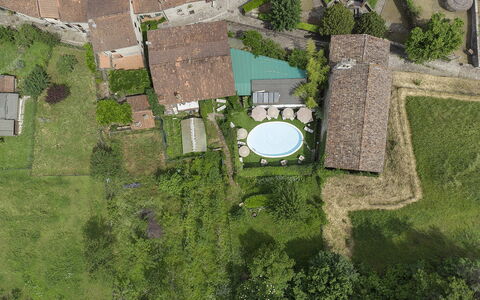 Villa Senio: Piscina, El Terreno Del Lote, Jardín, Patio Interior, Inmuebles, Paisajismo, Ocio, Cabaña, Yarda
