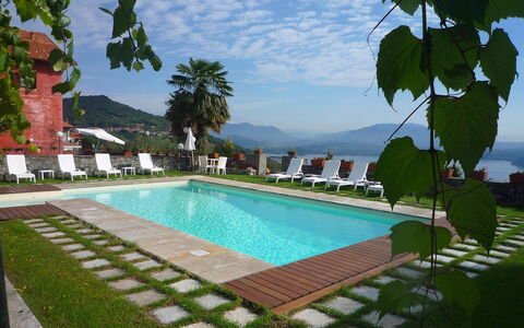 Mariuccia 3: Piscina, Recurso, Mueble Para Exteriores, Eco Hotel, Paraguas, Ocio, Cordillera, Hacienda, Ciudad De Vacaciones, Sombra