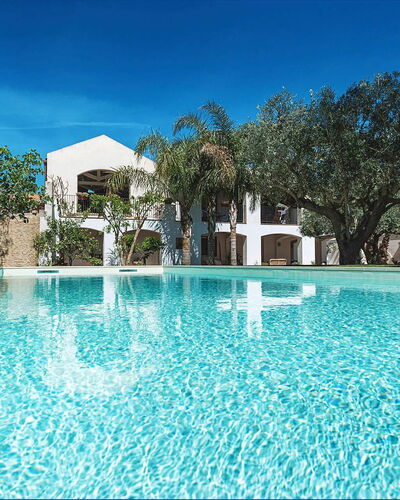 Casa Kita: Azul, Piscina, Recurso, Material Compuesto, Inmuebles, Hacienda, Villa, Sombra, Eco Hotel, Hotel