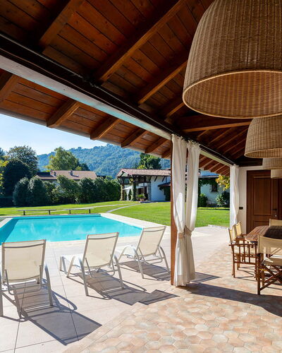 Villa Brin: Recurso, Piscina, Casa De Campo, Eco Hotel, Cabaña, Inmuebles, Sombra, Hacienda, Villa, Estructura Al Aire Libre