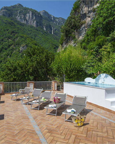 Casa Gioia: Accidentes Geográficos Montañosas, Montaña, Colina, Cordillera, Piscina, Recurso, Hill Station, Valle, Eco Hotel, Cresta