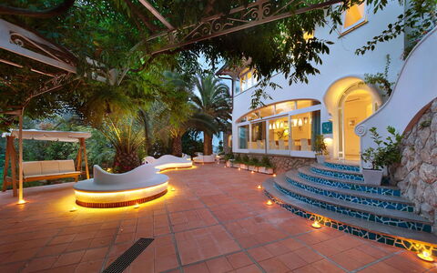 Villa delle Sirene: Recurso, Eco Hotel, Hacienda, Maceta, La Iluminación Del Paisaje, Inmuebles, Jardín, Sombra, Hotel, Villa