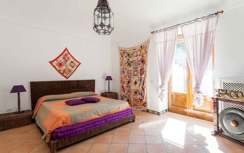 Villa Polluce: Mueble, Diseño De Interiores, Suelo, Piso, Cama, Habitación, Madera, Habitación, Lecho, Sábana