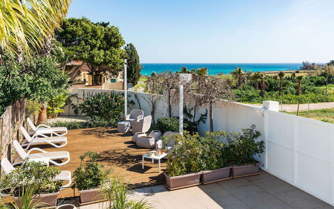 Ippocampo: Mueble Para Exteriores, Jardín, Paisajismo, Sombra, Recurso, Eco Hotel, Silla, Balcón