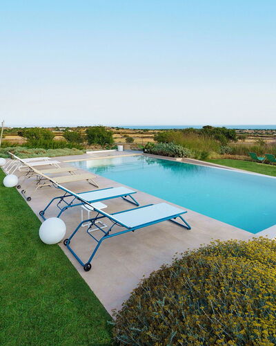 Villa Bel Prato: Azul, Piscina, Recurso, Mueble Para Exteriores, Sombra, Jardín, Paisajismo, Thermae, Eco Hotel, Centro De Ocio