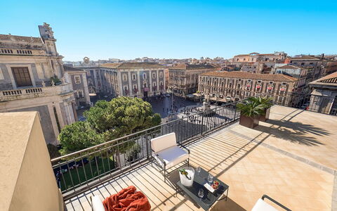 La Terrazza: Departamento, Barrio Residencial, Uso Mixto, Condominio, Balcón, Hotel