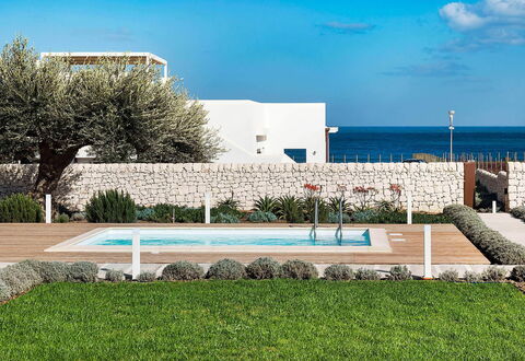 Rosemary: Recurso, Jardín, Piscina, Sombra, Paisajismo, Villa, Mueble Para Exteriores, Eco Hotel, Pasarela