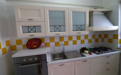 Gio: Cocina, Estufa De Cocina, Electrodoméstico, Diseño De Interiores, Mostrador, Estufa, Aparato De Cocina, Estufa De Gas, Gabinetes, Estufa