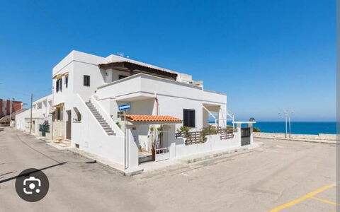 Azzurra: Barrio Residencial, By, Casa, Departamento, Balcón, Suburbio, Sombra, Suministro Eléctrico, Villa