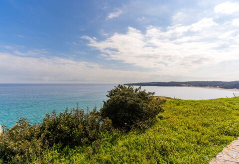 Azzurra: Cielo, Azul, Agua, Los Recursos Hídricos, Horizonte, Verde, Cuerpo De Agua, Costa, Paisaje Natural, Costeras Y Los Accidentes Geográficos Oceánico