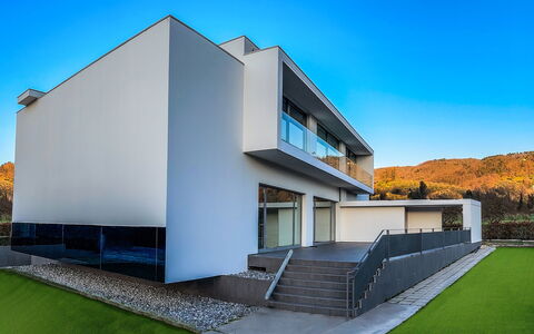 Villa Bilor Luxe: Arquitectura, Casa, Inmuebles, Balcón, Villa, Diseño, La Luz Del Día, Mansión